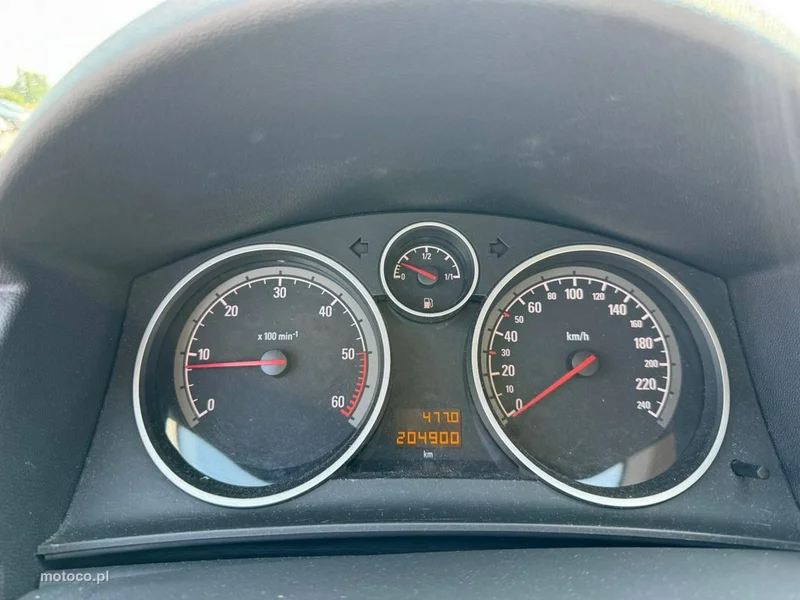 Opel Astra H 20