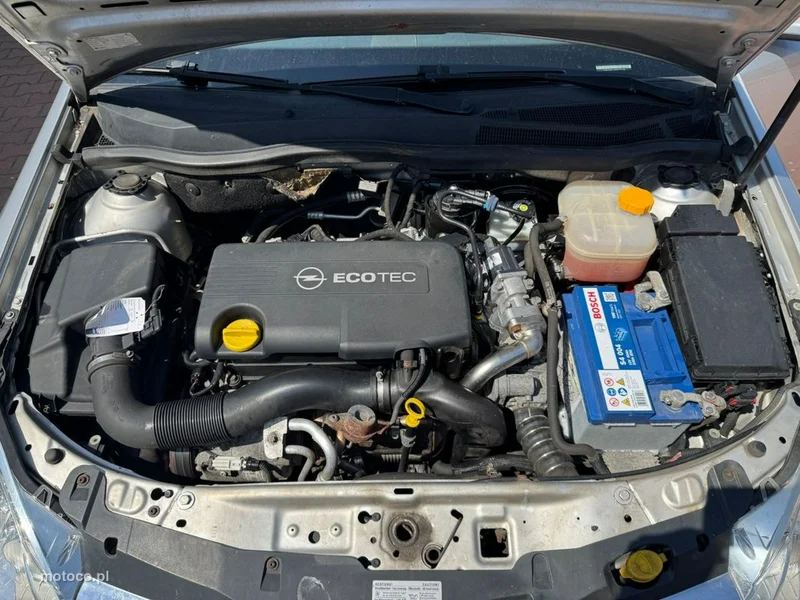 Opel Astra H 6