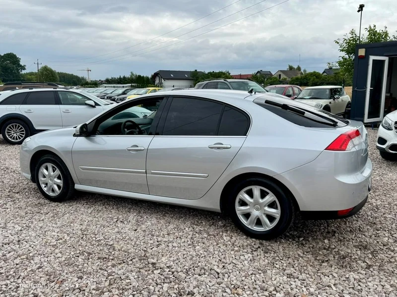 Renault Laguna III 30
