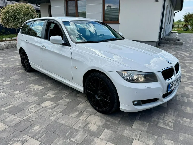 BMW Seria 3 E90 17