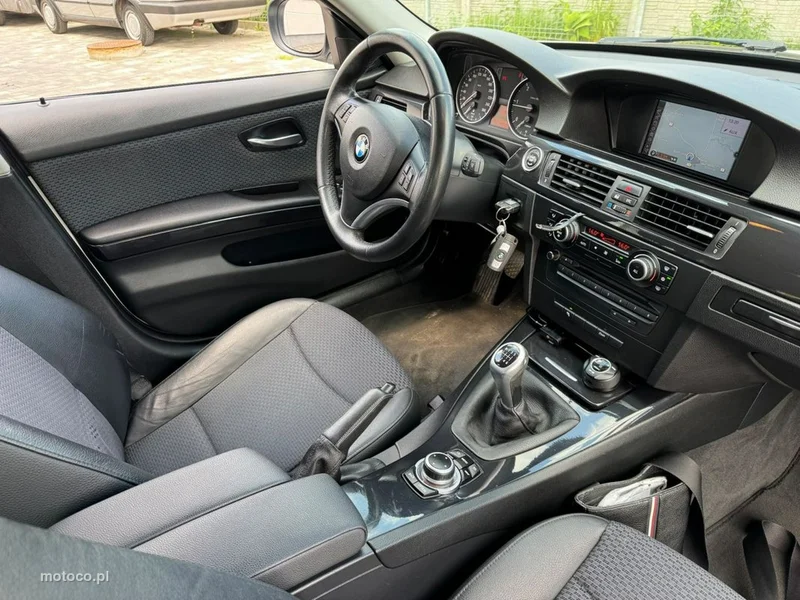 BMW Seria 3 E90 9