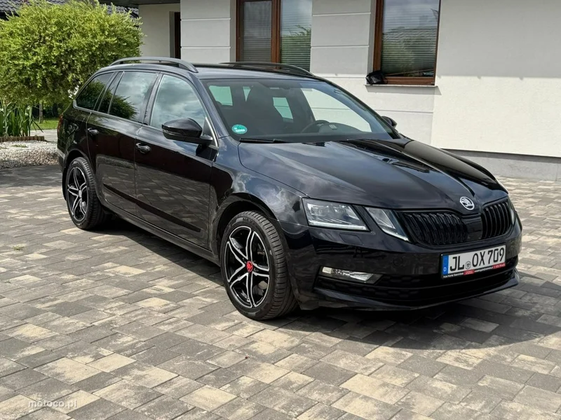 Skoda Octavia III 2