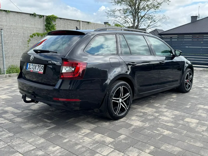 Skoda Octavia III 11