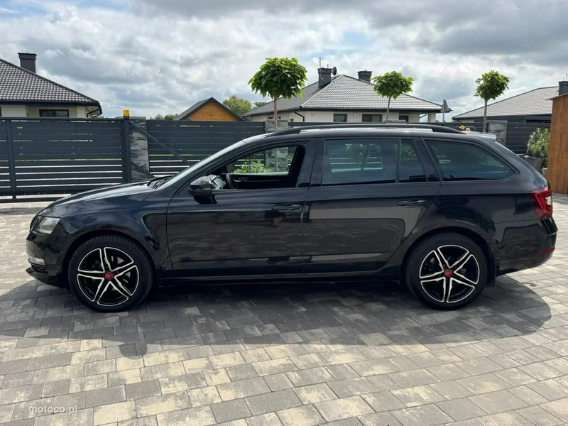 Skoda Octavia III 21