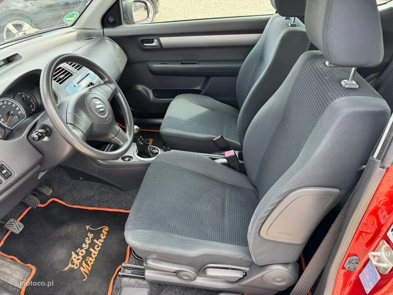 Suzuki Swift 15