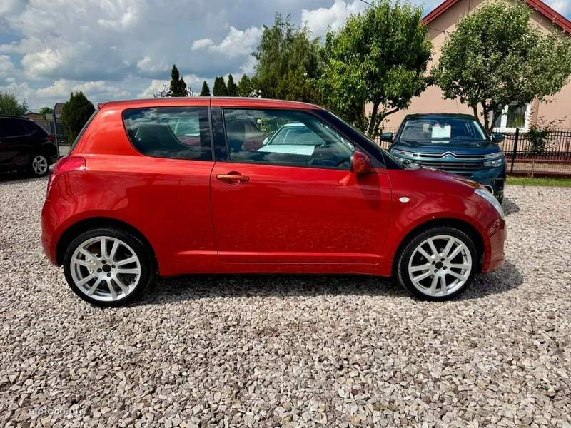 Suzuki Swift 23