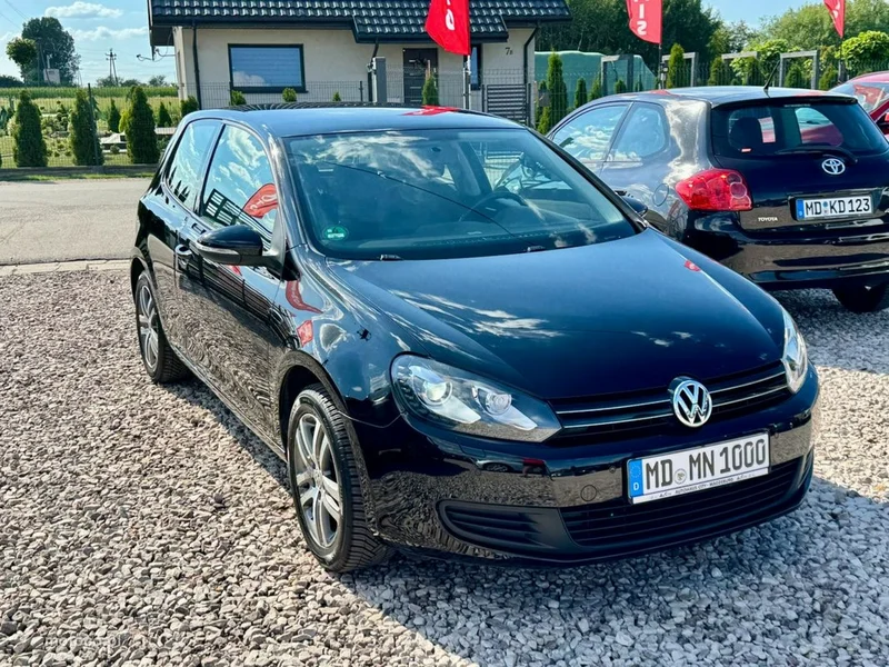 Volkswagen Golf VI 13
