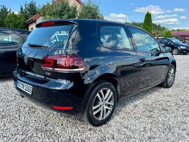 Volkswagen Golf VI 27