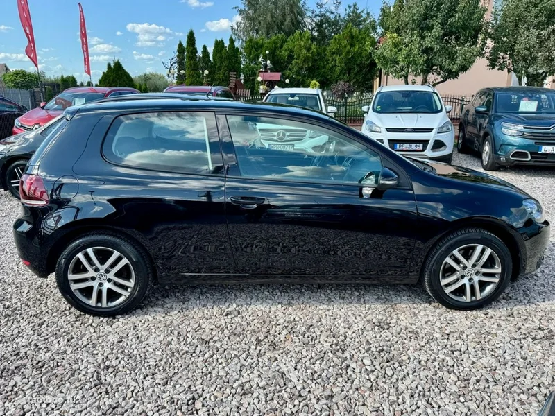 Volkswagen Golf VI 28