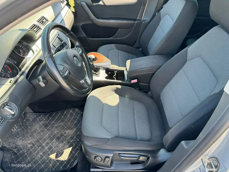 Volkswagen Passat B7 7