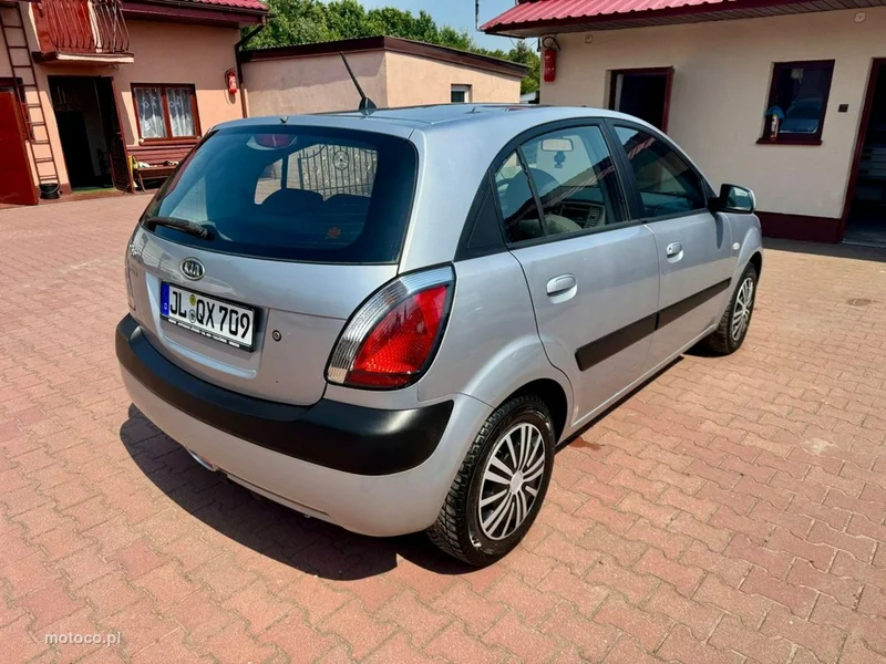 Kia Rio 4