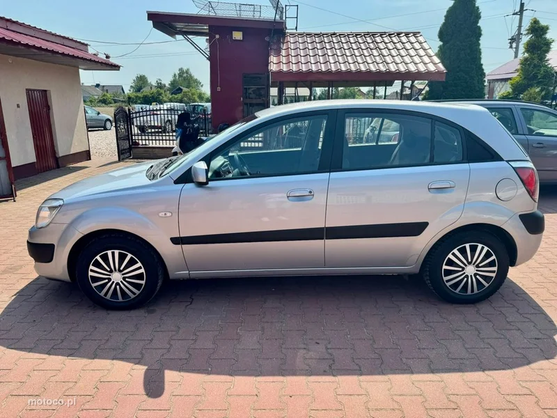 Kia Rio 5