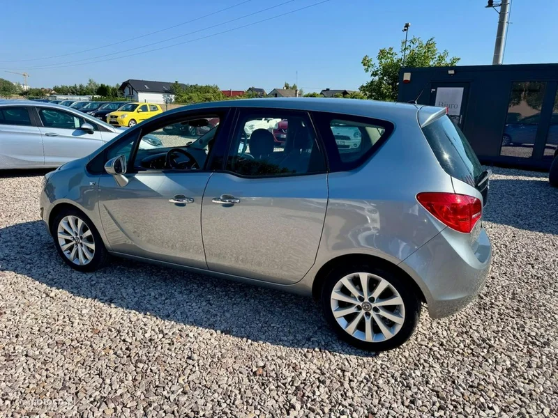 Opel Meriva B 3