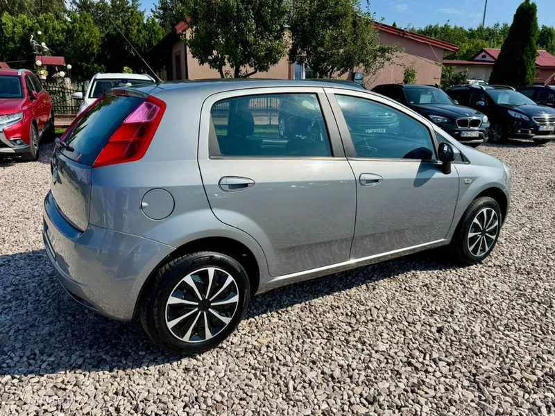 Fiat Grande Punto 12