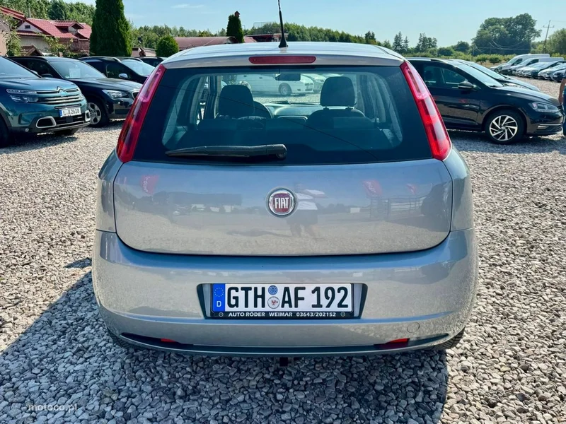 Fiat Grande Punto 15