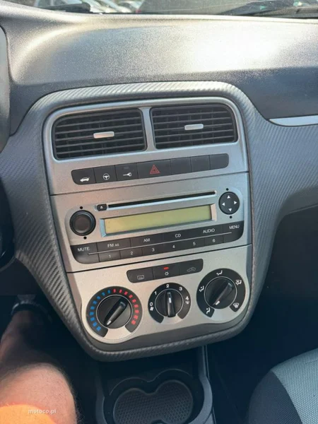 Fiat Grande Punto 10