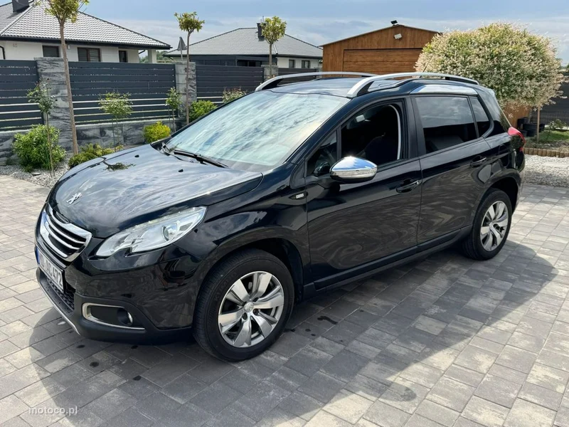 Peugeot 2008 4