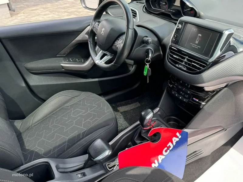 Peugeot 2008 5