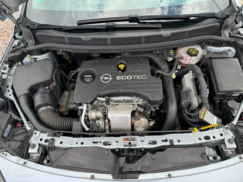 Opel Astra K 16