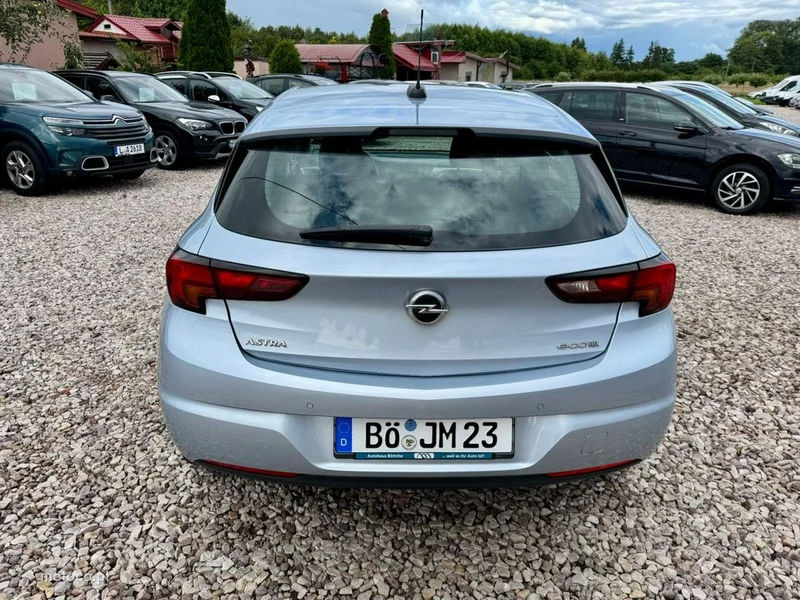 Opel Astra K 23