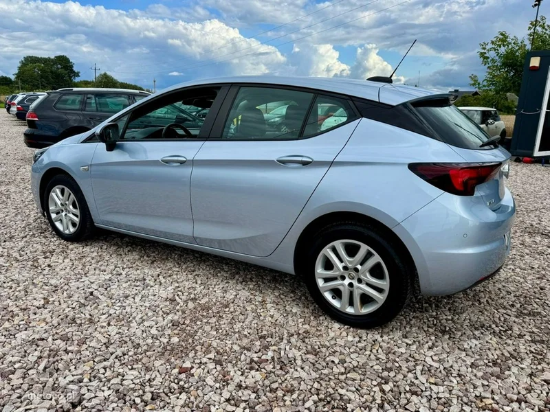 Opel Astra K 25