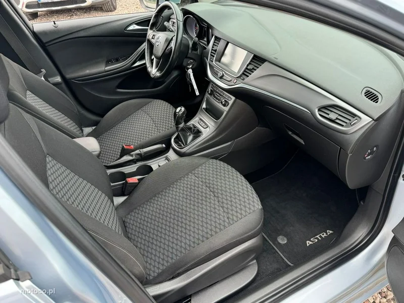 Opel Astra K 27