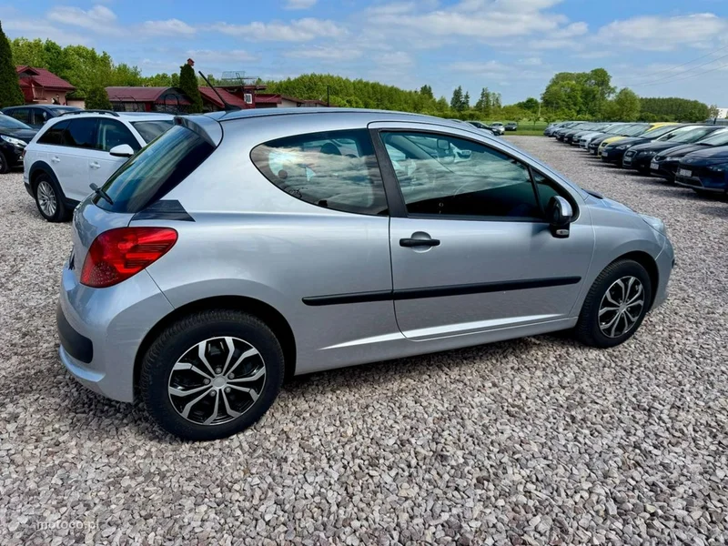 Peugeot 207 13