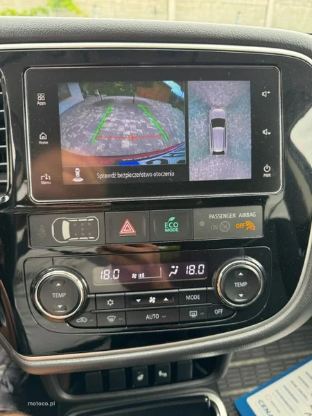 Mitsubishi Outlander 7