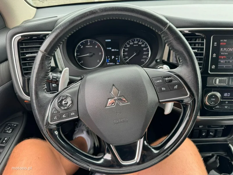 Mitsubishi Outlander 10