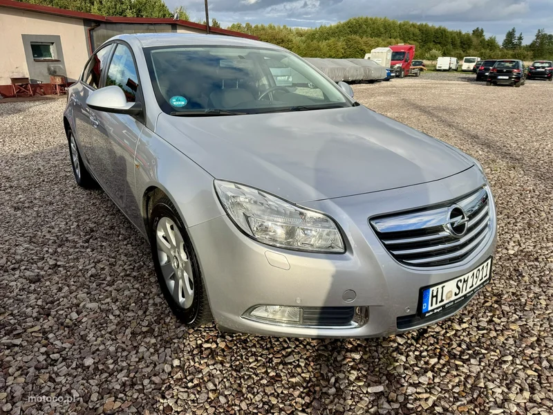 Opel Insignia A 24