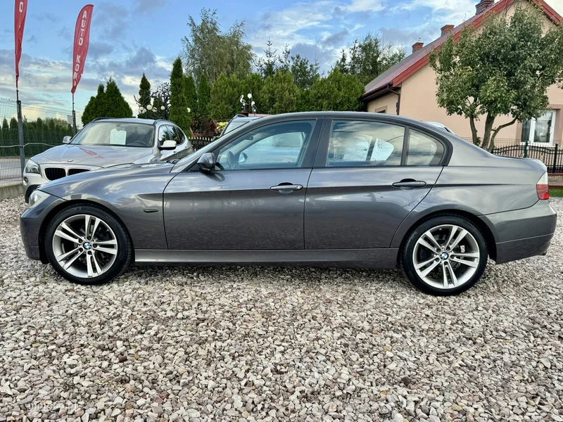 BMW Seria 3 E90 320 11