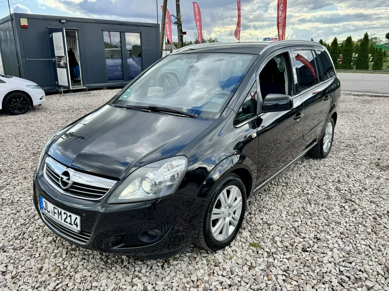 Opel Zafira B 3