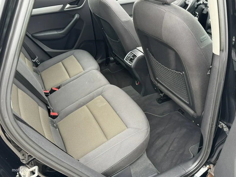 Audi Q3 8U 17