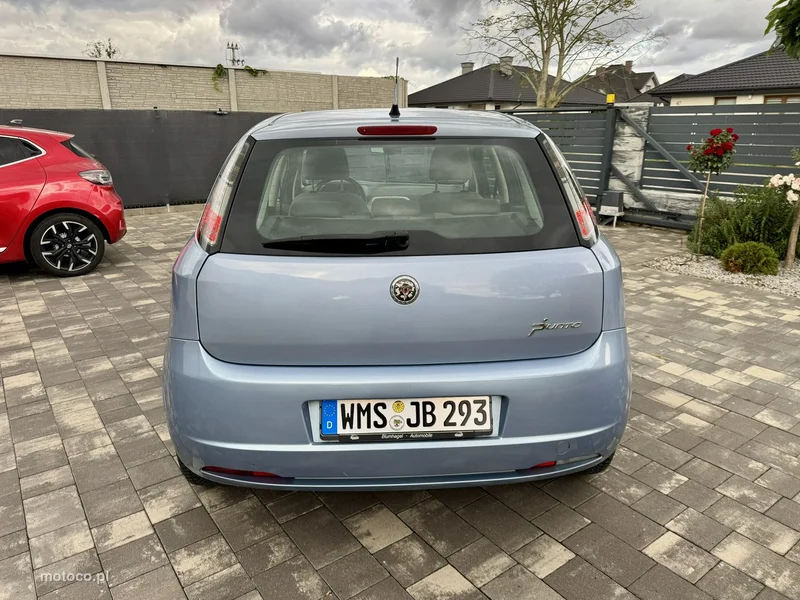 Fiat Grande Punto 11