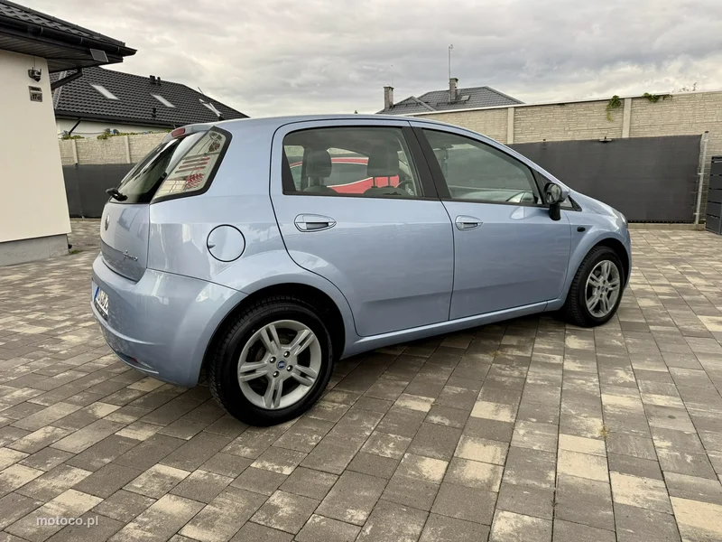 Fiat Grande Punto 10