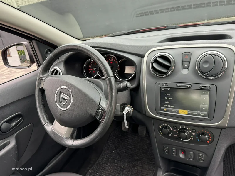 Dacia Sandero Stepway 12