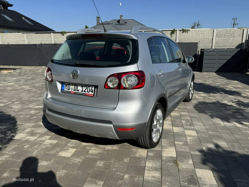 Volkswagen Golf Plus V 10
