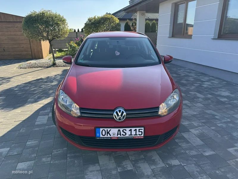 Volkswagen Golf VI 14