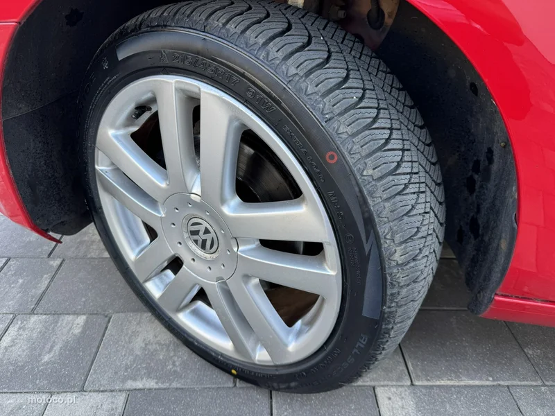 Volkswagen Golf VI 10