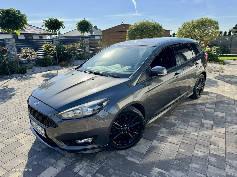 Ford Focus III 2