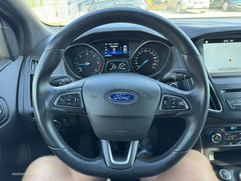Ford Focus III 11