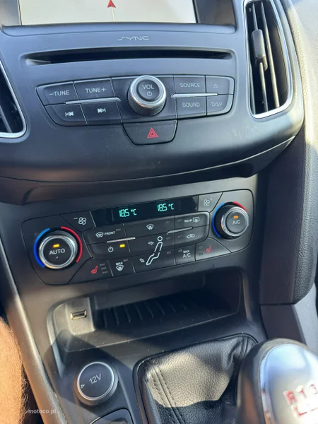 Ford Focus III 13