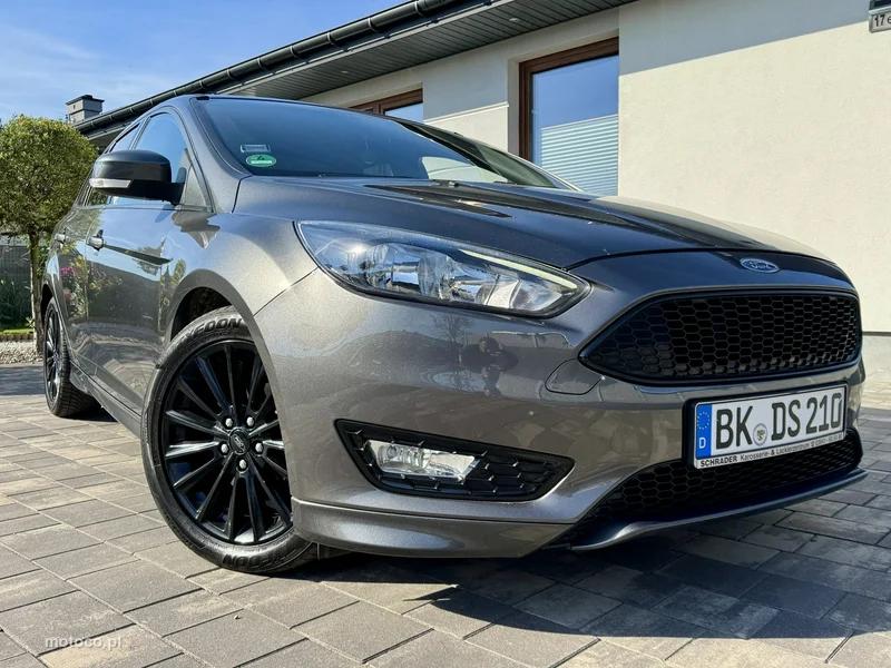 Ford Focus III 19