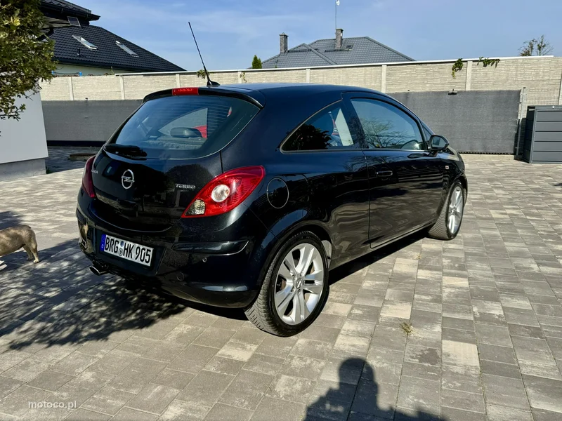 Opel Corsa D 32