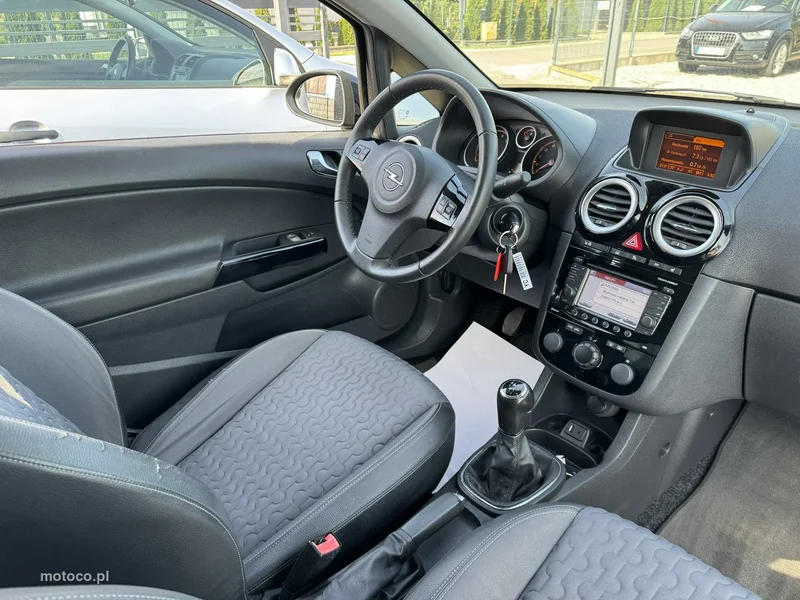 Opel Corsa D 9