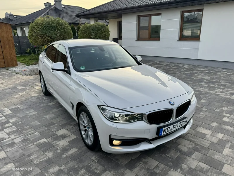 BMW Seria 3 F30 3GT 18