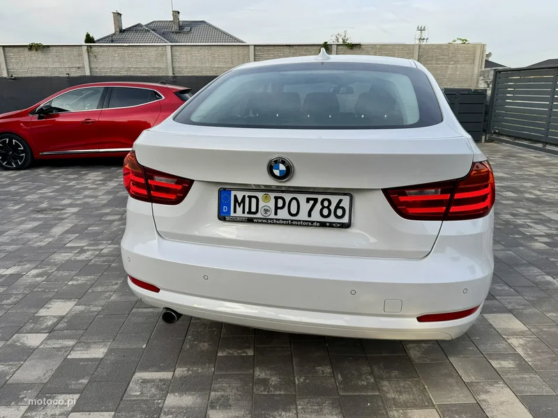 BMW Seria 3 F30 3GT 22
