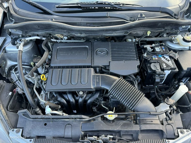 Mazda 2 9