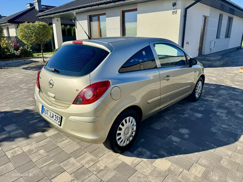 Opel Corsa D 2