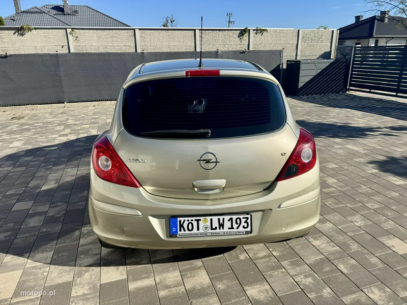 Opel Corsa D 20